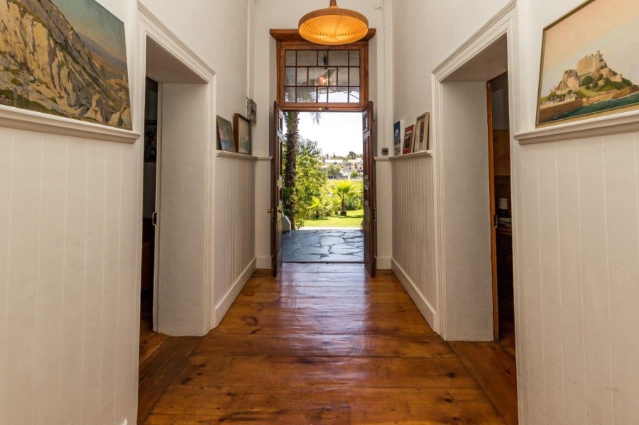 8 Bedroom Property for Sale in Hopefield Western Cape